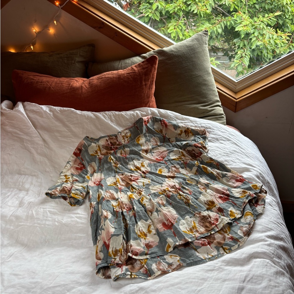 Floral Patterned Summer Blouse
